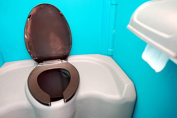 Best Emergency porta potty rental  in Fountainebleau, FL