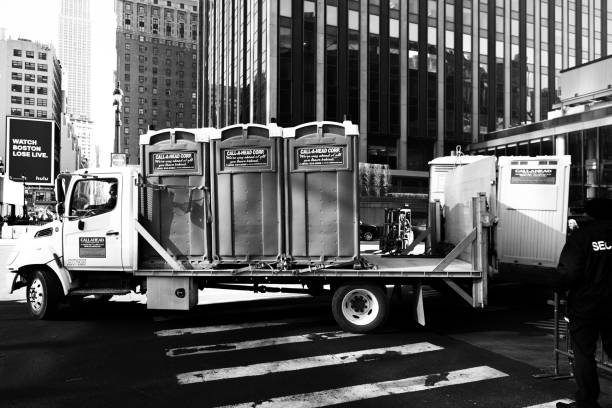 Best Affordable porta potty rental  in Fountainebleau, FL